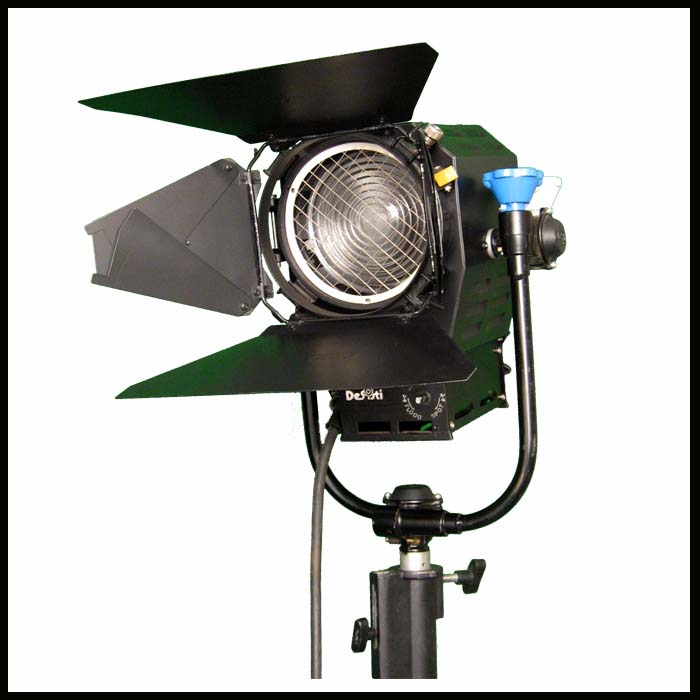 FRESNEL 2000 W