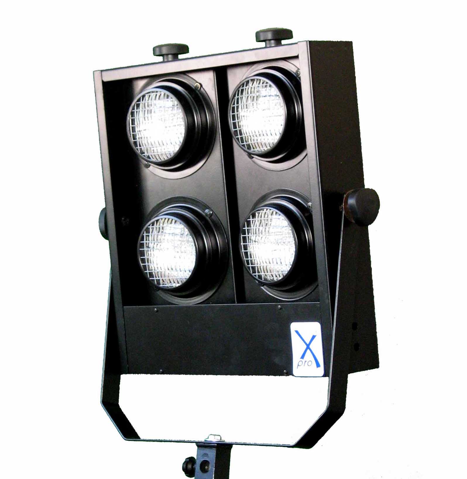 MINIBRUT 4 PAR 36 2600 W